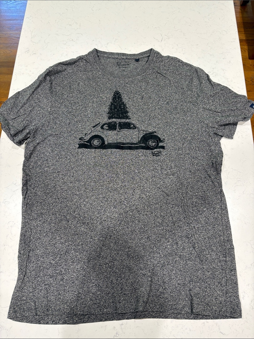 Penguin by Munsingwear Gray  Heather Short Sleeve Graphic Tee